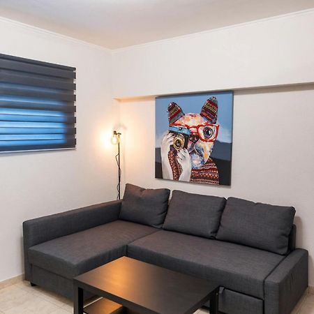 Bk Apartment Semi-Basement Nea Chili Екстер'єр фото
